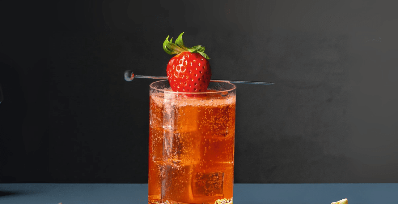 Nonalcoholic Cocktail - Mocktail - Whiskey Alternative - Aw Strawbucks