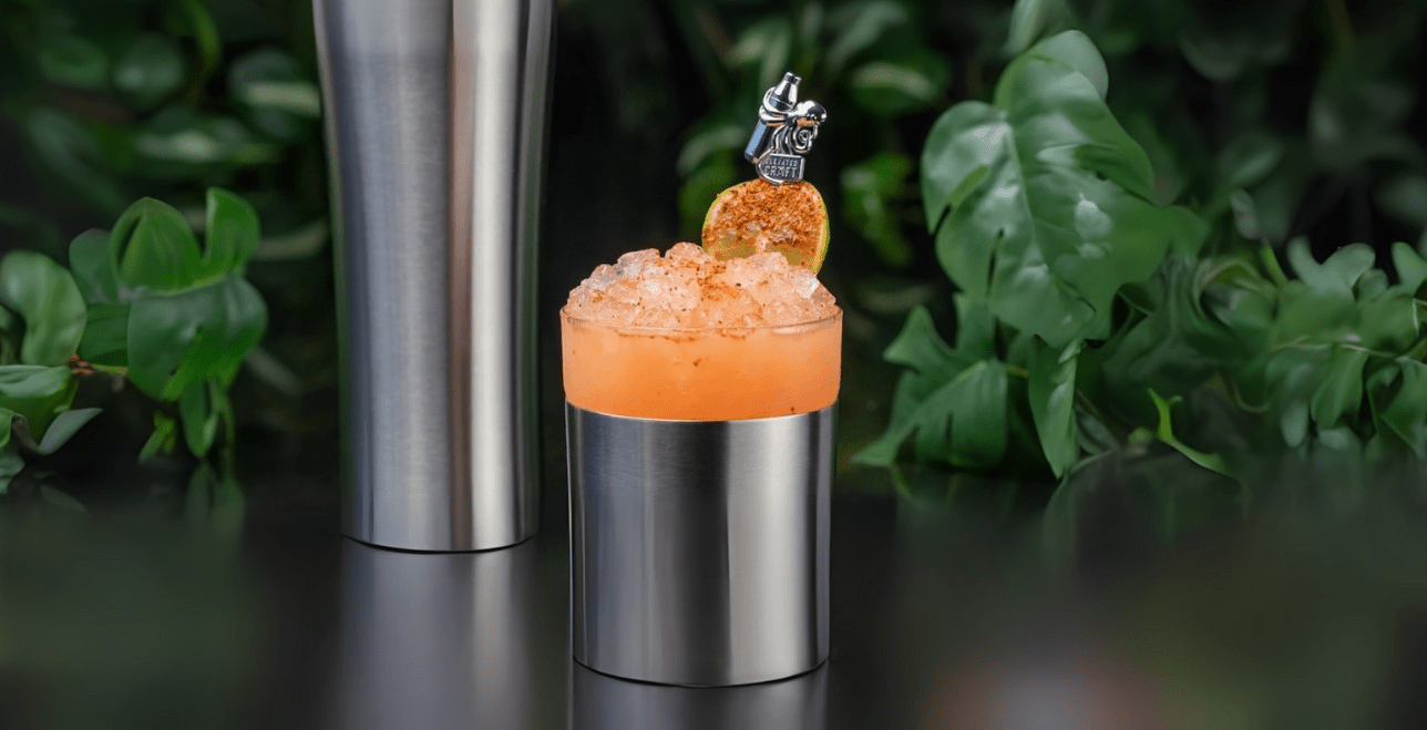 Nonalcoholic Cocktail - Mocktail - Whiskey Alternative - Cold Classic