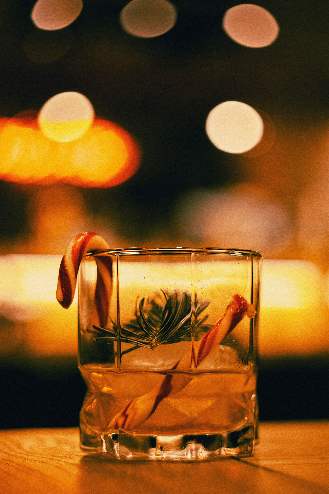 Toast Without the Tipsy: Non-Alcoholic Cocktails for the Holiday Season