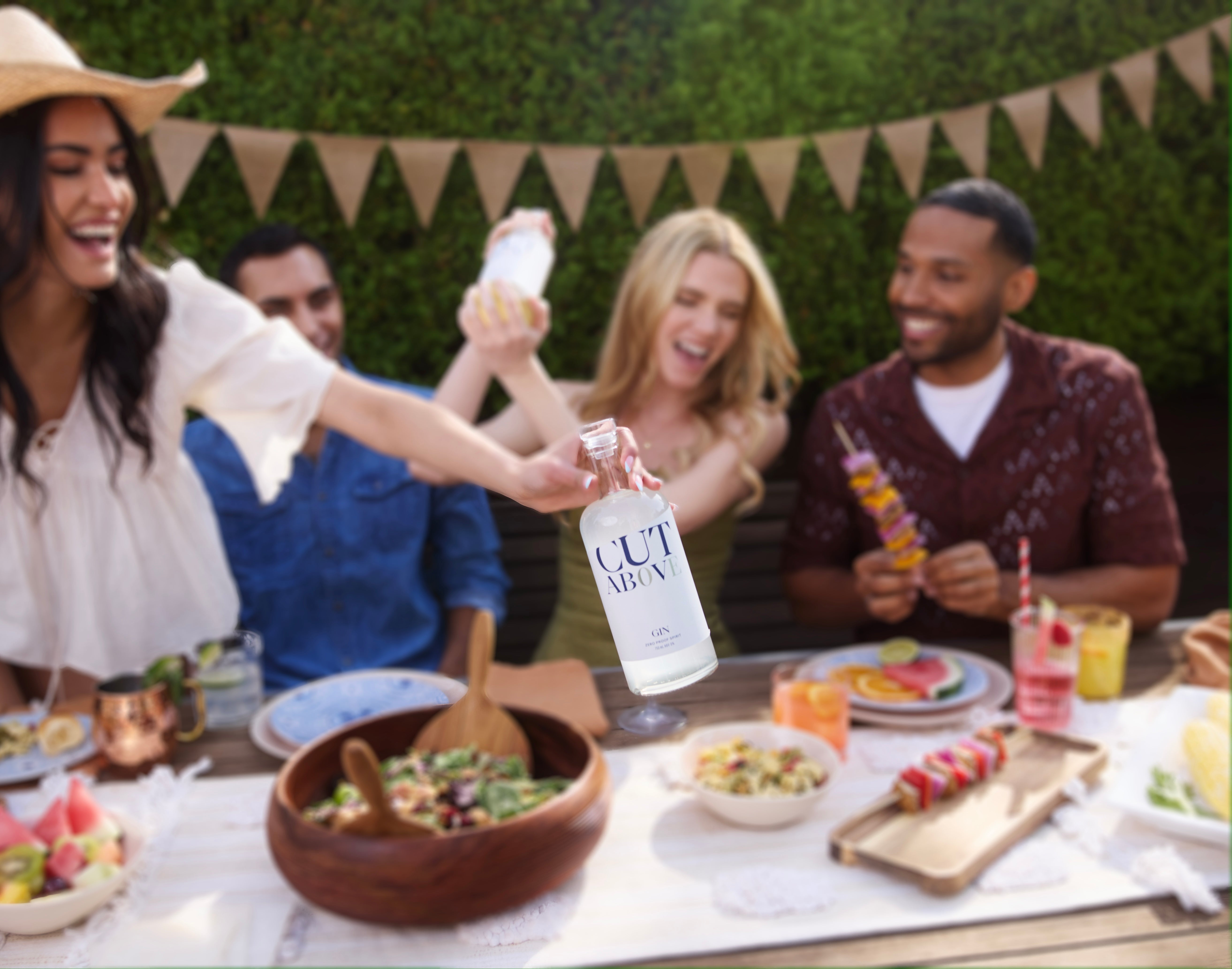 Zero Proof Gin - Cut Above Spirits - Nonalcoholic - Mocktail - Lifestyle - Party