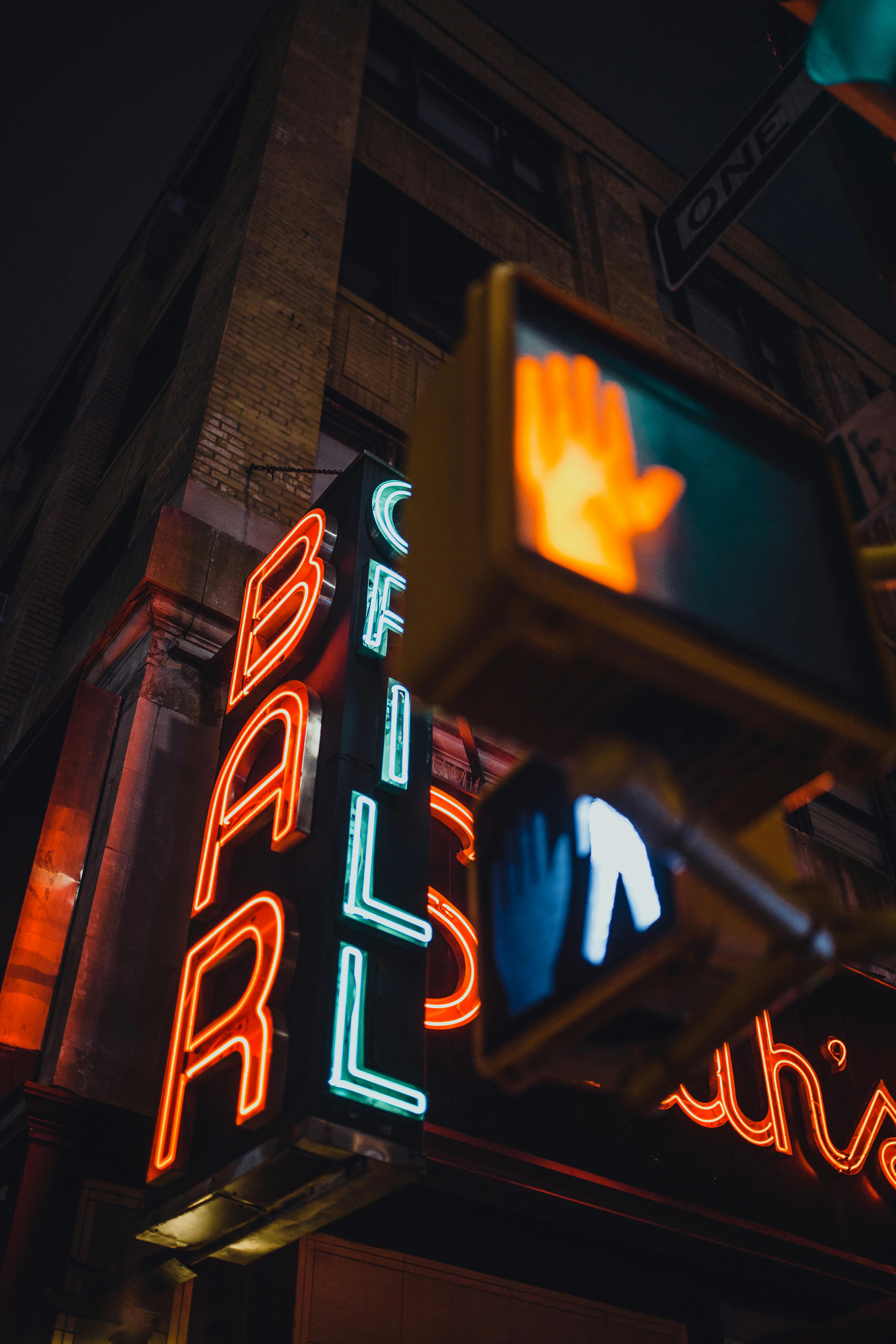 Why Chefs and Bartenders Are Choosing Zero-Proof Spirits First