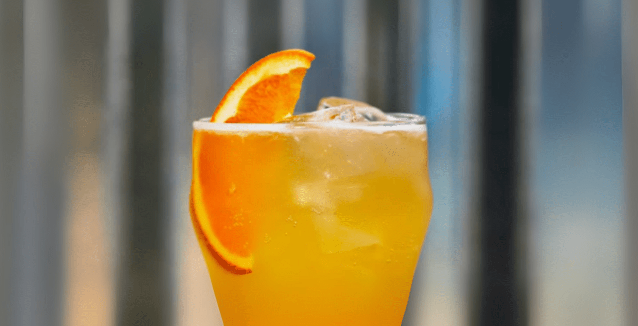 Sandy's Shandy Mocktail Recipe | Non-Alcoholic Sandy's Shandy – Cut ...